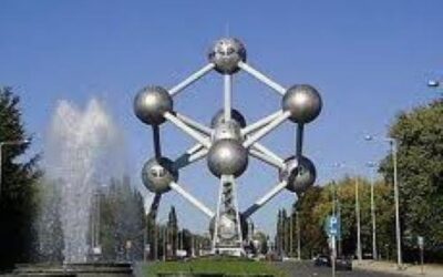 Pedro Sanz presenta el CILENGUA al Director de Cultura y Comunicación de la UE