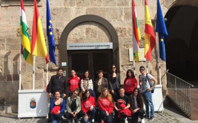 Un grupo de alumnos del Centro Universitario CIESE de la Fundación  Comillas visitan el Centro Internacional de Investigación de la Lengua Española (Cilengua)
